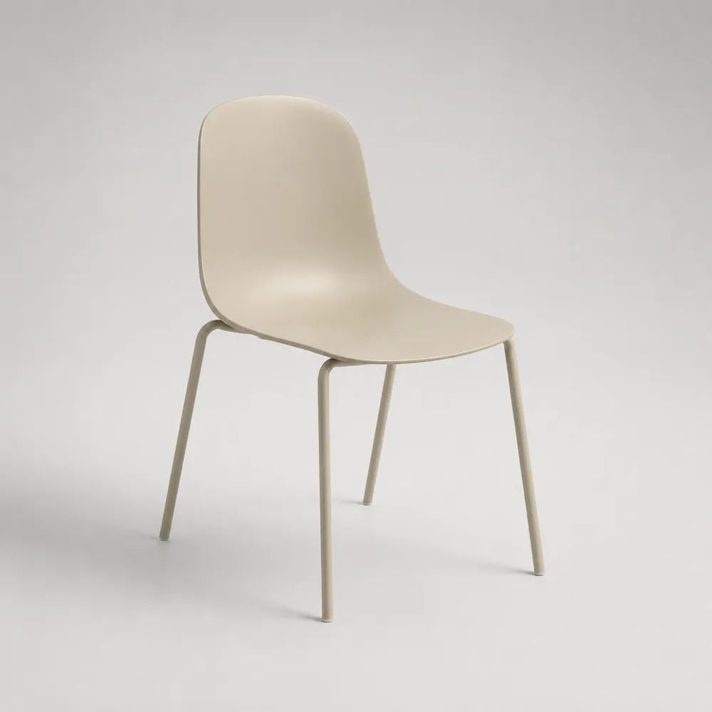 Gartenstuhl aus Kunststoff und pulverbeschichtetem Stahl, Beige, 46 × 53 × 84 cm